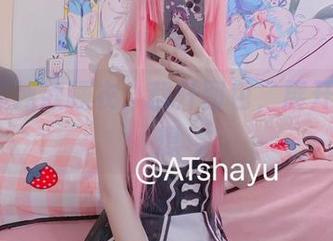 AT鲨的纯欲睡衣：翻开图包，展开无尽猜想