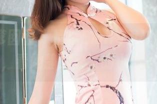 Feilin嗲囡囡 – 精选Emily尹菲的连衣裙，看她静静散发的小心思
