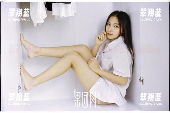 GIRLT果团网-莫雅琪 GIRLT果团网 - 莫雅琪这空姐作品简直是福利与优雅的完美结合,值得多看几遍!