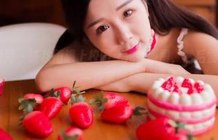 GIRLT果团网 – 陈秋雨遇上校园，先来原图，然后慢慢发觉需要一次更新！