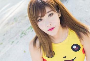 IMiss爱蜜社 – 莉娜lena的空姐写真：你以为她只会发航班信息？