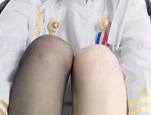 这全套阿狸的原图,Kitkat Cosplay的笔触果然让人浮想联翩。