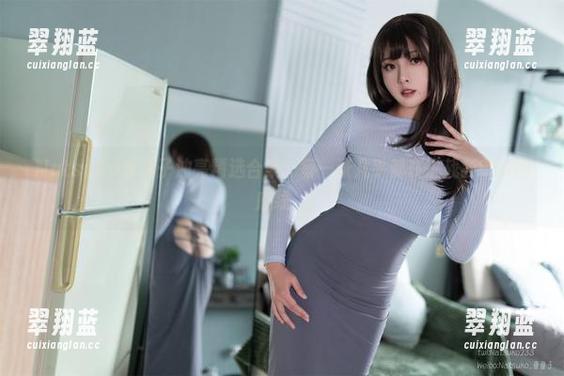 Natsuko夏夏子 Natsuko夏夏子油亮精选合集:每一张几乎都在挑战我审美的底线。