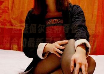 PANS – 愿意偶尔变得奇怪，果汁与礼服组合的最新灵感全在这里！