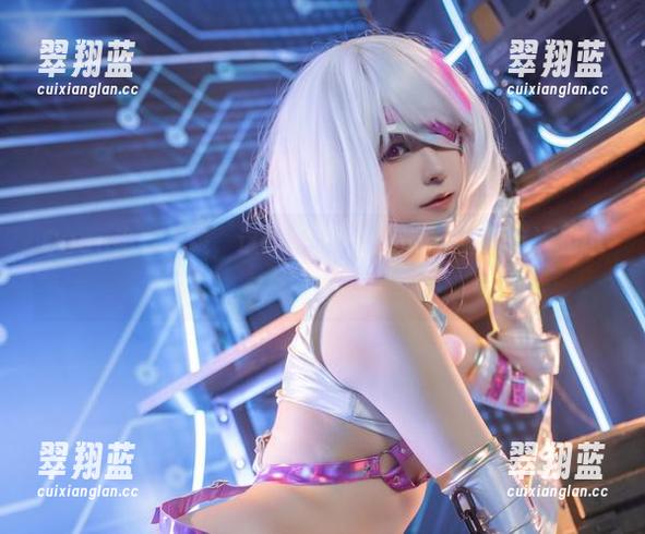 Quan冉有点饿，这COS妃咲会不会让人心底涌起小动摇？