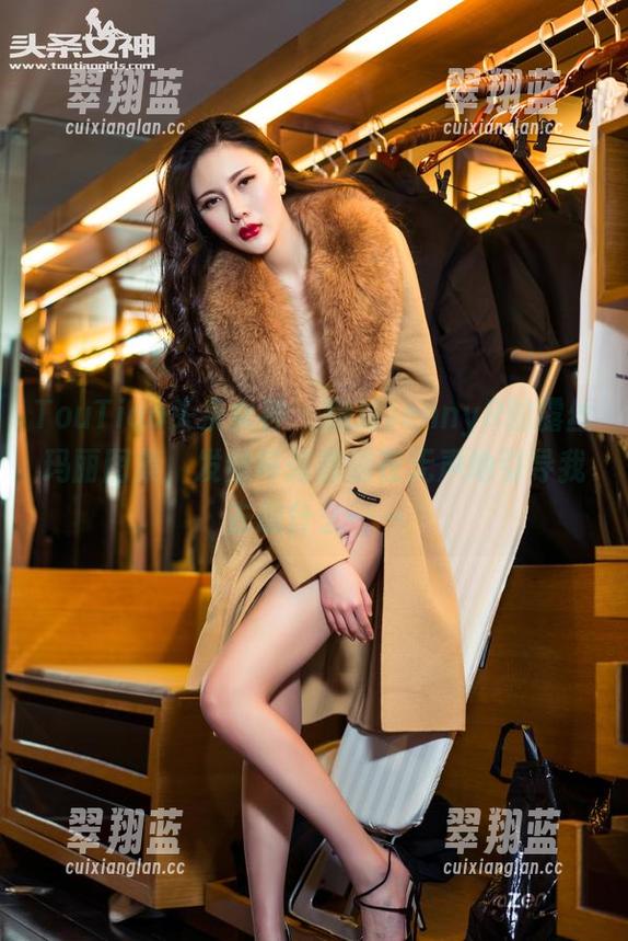 TouTiao头条女神-JennyR TouTiao头条女神 - 翻过JennyR的露丝玛丽图集,发觉每张都像在无声地引导我去想什么……