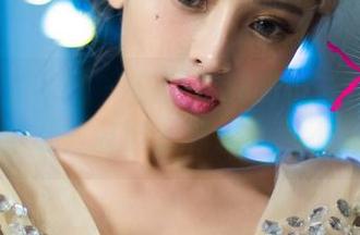 UGirls尤果网 – 在颜亦汐的秘书作品集中，真的是一波波资源让人目不暇接。