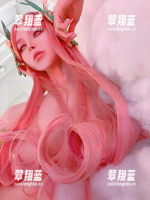 光影交错，Vinnegal黑白写真至今让我不知所措，这认真和随意的结合，谁懂啊！