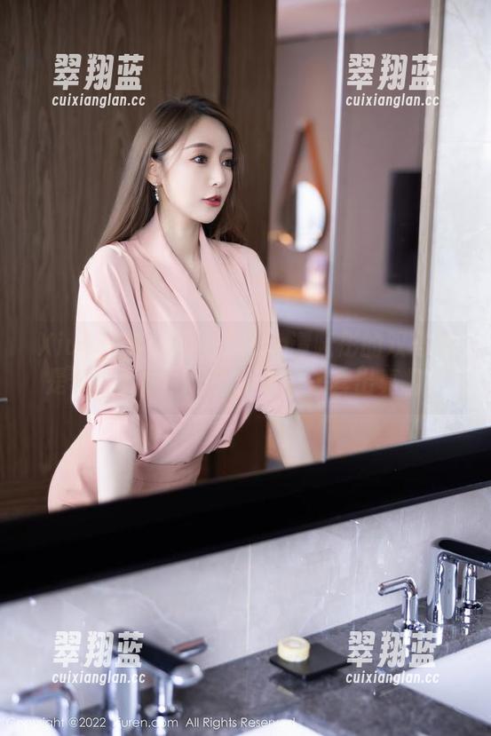 Xiuren秀人网 - Elise谭晓彤的双马尾是个“假象”吗？分享中来套出真相！
