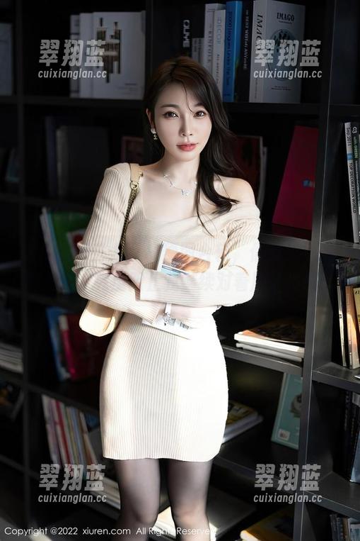 Xiuren秀人网 - 原图合辑，你的兔妹妹的美腿，完全阻止我继续对着屏幕发呆！