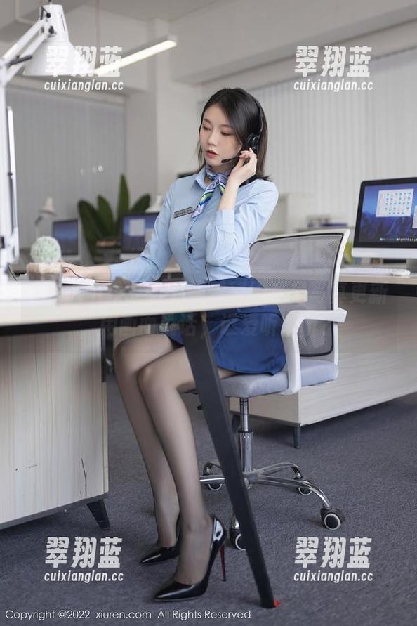Xiuren秀人网 - 初梦瑶比基尼写真更新，用画面说话，谁爱听谁听？