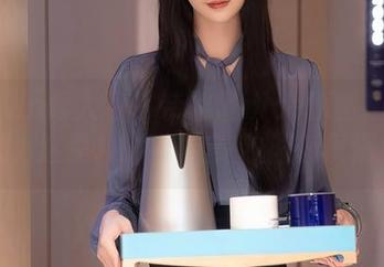 Xiuren秀人网 – 奈汐酱nice原图精选：你以为这是JK，其实是校园新风潮！噗