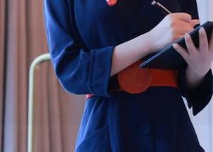 Xiuren秀人网 – 油田溪溪和服写真全集，脑子里突然冒出好多不相关的小念头……