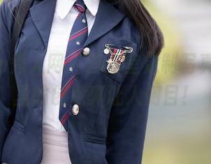Xiuren秀人网 – 这浴室定制写真，爱酱里的创意真让人侧目！