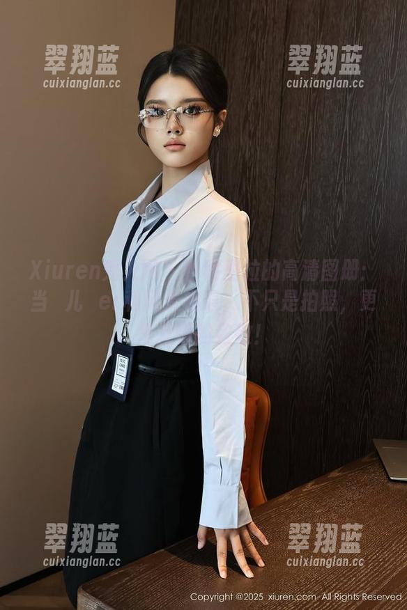 Xiuren秀人网 - 香格里拉的高清图册：当玥儿玥er和风景相遇，不只是拍照，更是友情的致敬！