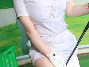 Xiuren秀人网 – 顾楚楚在瑜伽垫上的高能演绎——图库里高清画质四溅！