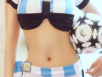 YouMi尤蜜荟 – 下载Domen瑶瑶的丝袜，顺便来个品鉴，哈哈，谁会拒绝？