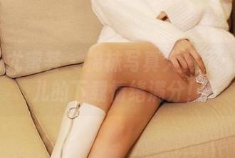 YouMi尤蜜荟 – 棉袜写真大揭示：娜依灵儿的下载情绪满分！