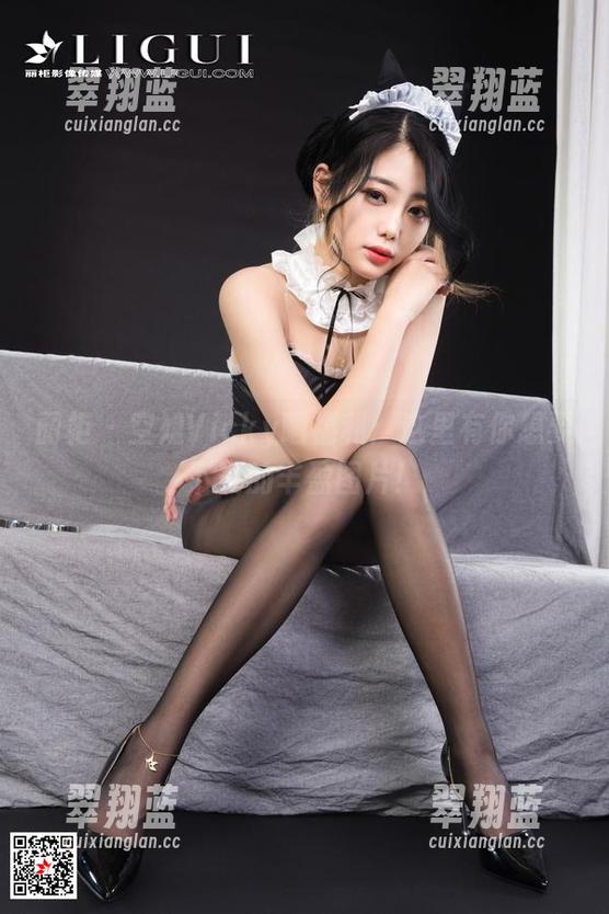 丽柜 - 空姐Vicky晒福利：这里有你想要下载的丰盈图片！