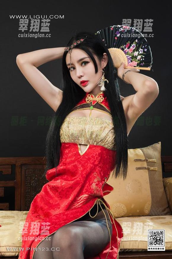 丽柜 - 网络丽人：凉儿的写真，偷瞄也要记得闭嘴哦！