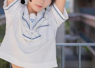 黑丝搭配白袜，兔玩映画为你呈现不一样的写真集，快来收集资源，保证乐呵呵！