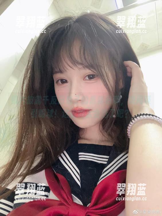 照片披露千反田鹿子的最新吊带，瞬间吸引眼球！这衣服太会选了吧？