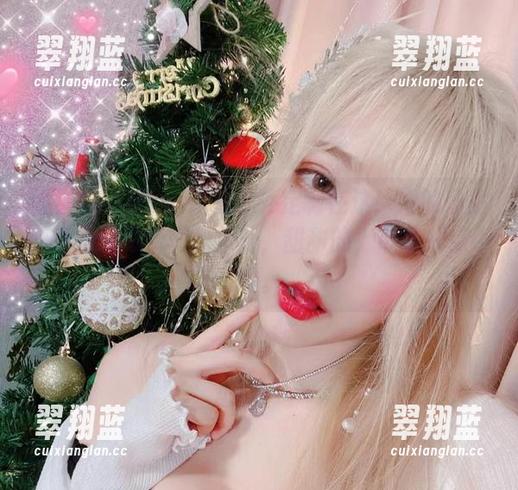 嗨！啾小妍Deer的户外定制在这！她的作品就像是一道新鲜的果汁，甜甜的，带着一点小酸。