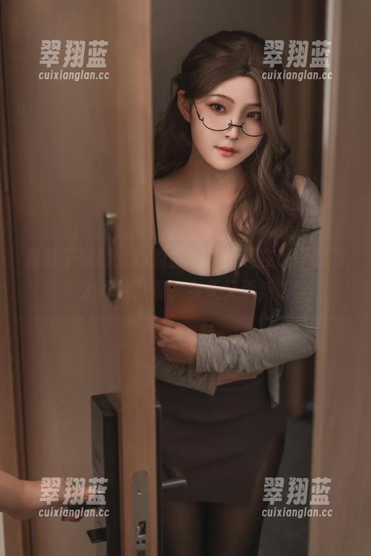 夏夏子 夏夏子透明女仆的合集,谁还在说“哎呀太开放”呢?今天又更新喔