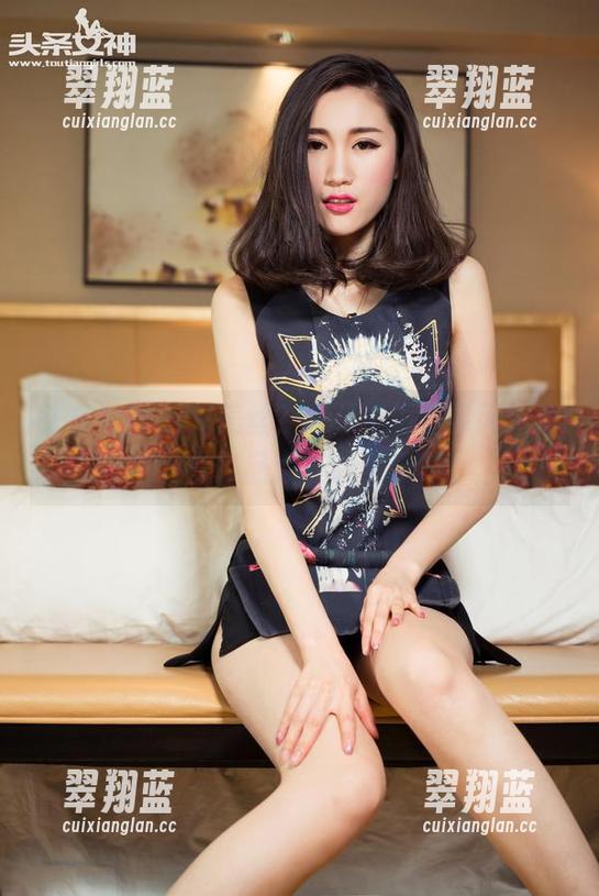 头条女神 - 完美丝？我只能说，梁芮溪全套作品太受刺激了