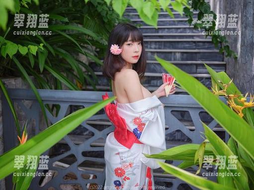 校服演绎的青春，姜仁卿(강인경)高清壁纸恭候光临！