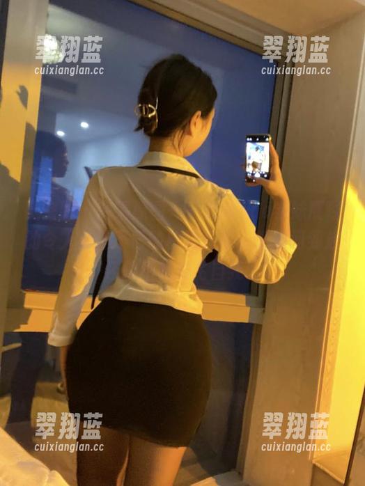 安妮yoo 微密圈 - 高清原图——安妮yoo学妹展现的令人心搏不已的校园青春,想问问到底还想不想放飞自我。