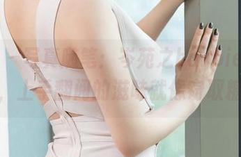 推女神 – 写真随笔：岑苑之barbiebaby妹妹，上手翻阅的滋味就像窃取糖果。