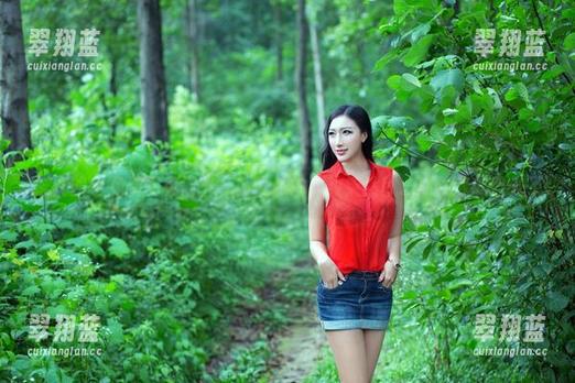 推女郎 - 免费写真时光，赵惟依的豹纹突然就...抓住我的目光了