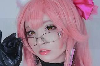 星野saori的美脚写真，唉，多少人为此漏掉了上面的风景呀！