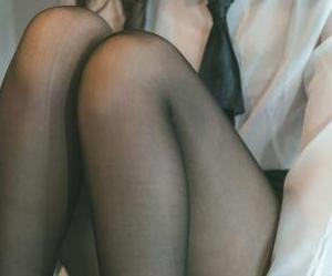 杏仁曲奇的黑白游走，原图能不能让你停留呢？