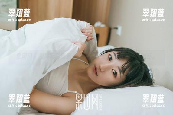 果团网 - 和服写真精选：龚玥菲让传统与现代撞了个满怀。