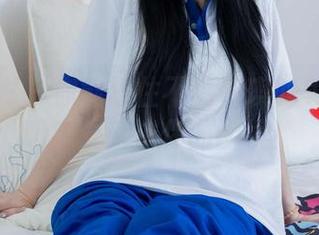 物恋传媒 – 你能忍住不看佳琪的美足写真吗？分享成你的困境！