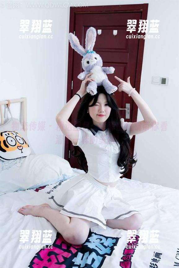 物恋传媒 - 精选图包：菲菲的眼镜带你看清不一样的美丽！