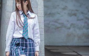 有了疯猫ss的紫发礼服兔，今后的兔子都要穿上花裙子，图片太火了，我要举荐给朋友们！
