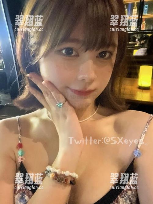 眼酱大魔王w 逛眼酱大魔王w的私房图包,裤里丝里简直暗潮汹涌!