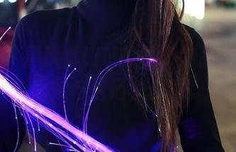 秀人网 – 周琰琳LIN的礼服作品，邀你在想象里参与这场优雅的盛会。