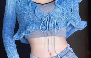 秀人网 – 夏日写真，Look！小热巴又在给我们悄悄服务了！