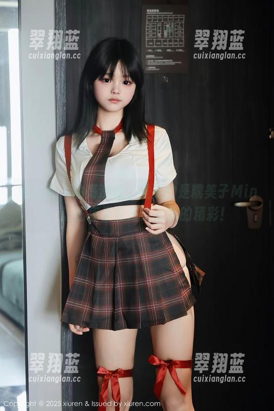 秀人网 - 油亮没错，重要的是糯美子Mini，让图库里碰撞出别样的精彩！