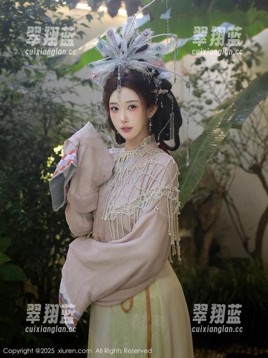 秀人网 - 舒林培黑丝精选集：腿长当道，缺的是你这位好观众！