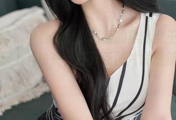 秀人网 – 免费送腿，葛征的黑丝女王不止在美腿上下功夫，打开新图片发现新天地！