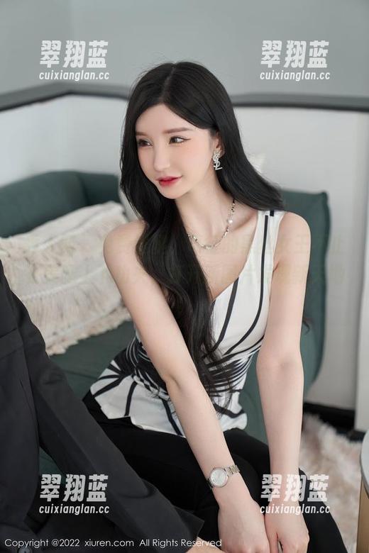 秀人网-葛征 秀人网 - 免费送腿,葛征的黑丝女王不止在美腿上下功夫,打开新图片发现新天地!