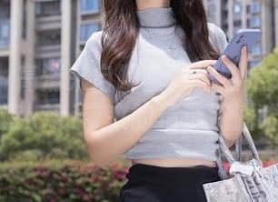 秀人网 – 高清来自哪里？当然是兔女郎诗诗kiki带来的精选资源哈