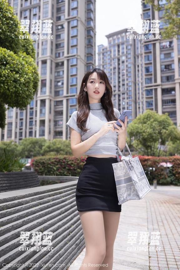 秀人网 - 高清来自哪里？当然是兔女郎诗诗kiki带来的精选资源哈