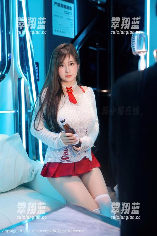 秀人网 - 办公室随机剧透：陈小喵在线，原图请勿走开！