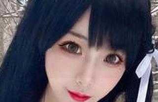 章鱼小童谣创造的浴室美图，有种“再不下水就要冷掉”的魔力。